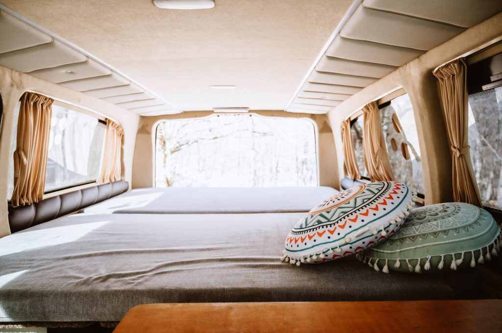 Mercedes Vito Camper - interior - balkanadventure