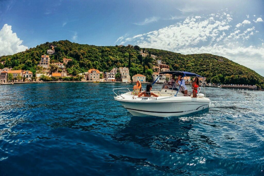 Boka_Bay_boat_tour_montenegro