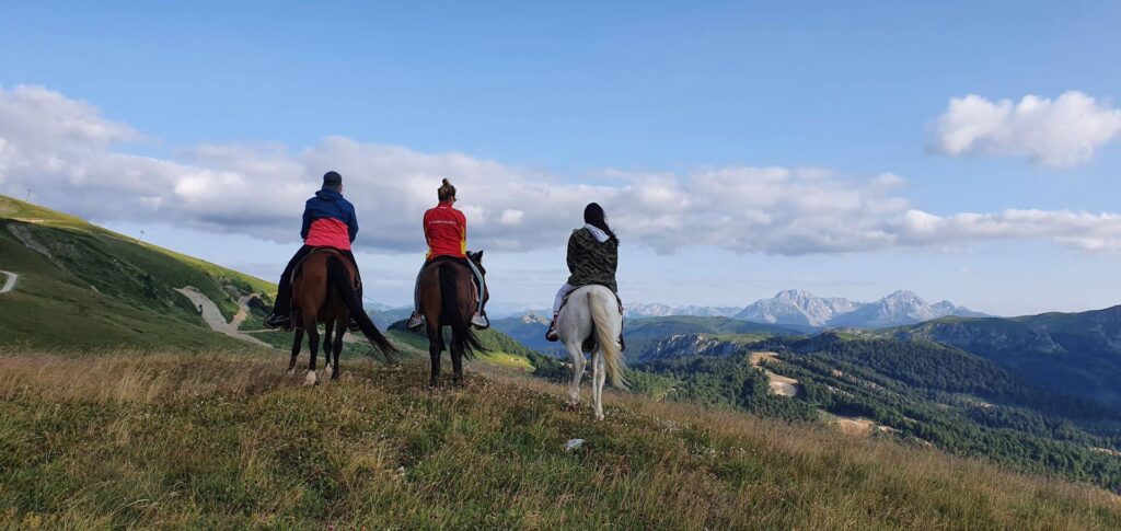 horseback_riding_Bjelasica_Montenegro